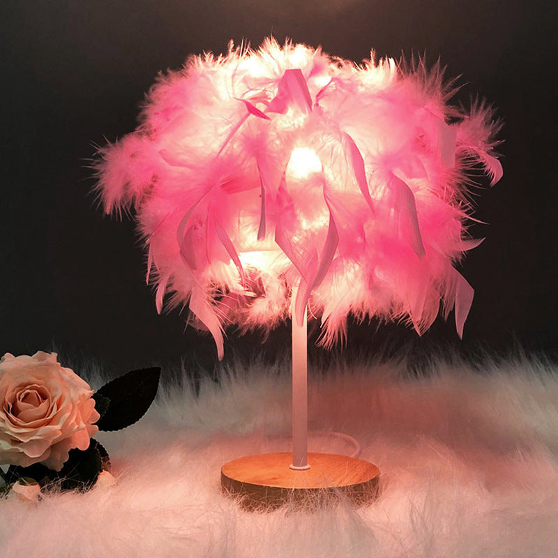 Nordic Homestay Light Luxury Feather Table Lamp Bedroom Bedside Lamp Advanced Sense Creative Gift Nightlight Decorative Atmosphere Lamp