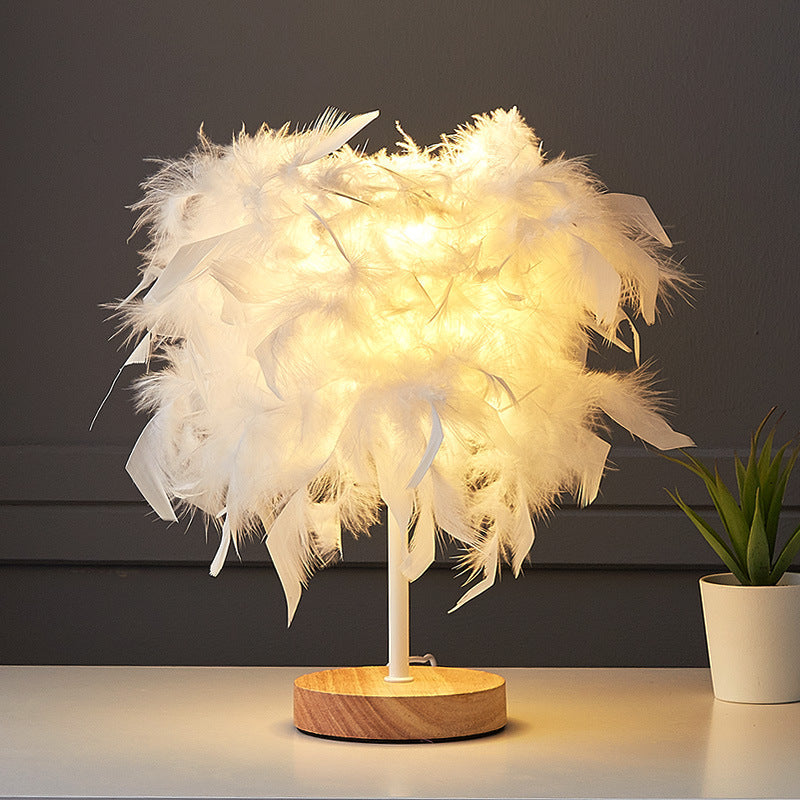 Nordic Homestay Light Luxury Feather Table Lamp Bedroom Bedside Lamp Advanced Sense Creative Gift Nightlight Decorative Atmosphere Lamp