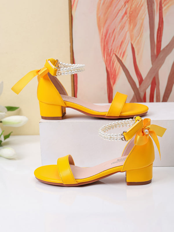 Cross-Border Exclusive 2026 New Style Elegant High-Heel Sandals for Girls, One-Strap Design with Pearl Butterfly Bow Decoration