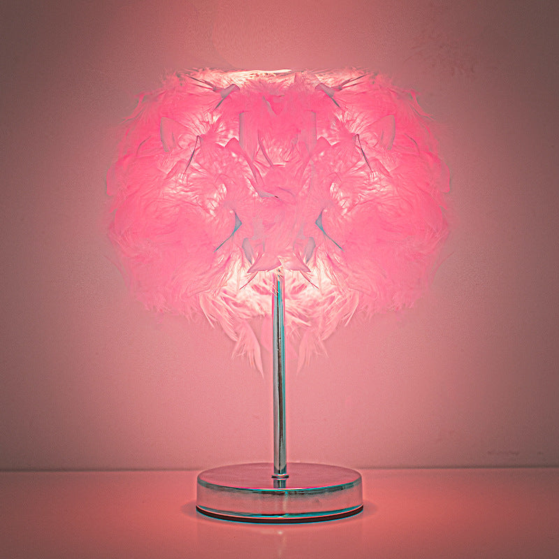 Nordic Homestay Light Luxury Feather Table Lamp Bedroom Bedside Lamp Advanced Sense Creative Gift Nightlight Decorative Atmosphere Lamp