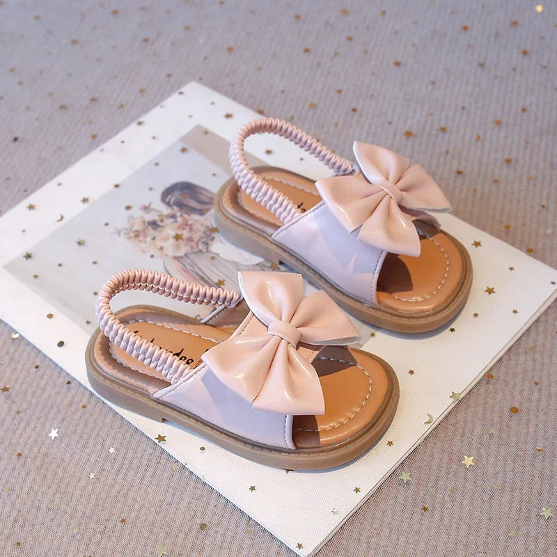 Kids Sandals for Girls 2025 Summer Girls Bow Design Sandals Children Beach Shoes Open Toes Flat Anti-skid Rubber Ankle Strap
