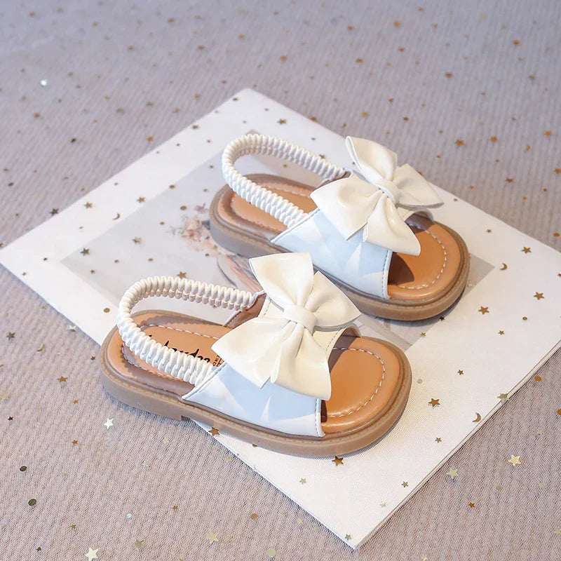 Kids Sandals for Girls 2025 Summer Girls Bow Design Sandals Children Beach Shoes Open Toes Flat Anti-skid Rubber Ankle Strap