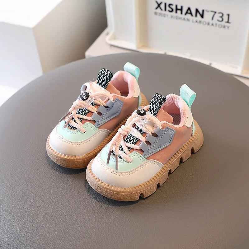 New Kids Casual Shoes Student Running Shoes Boys & Girls Sneakers Kids Walking Shoes Hiking Shoes Breathable and Non-slip