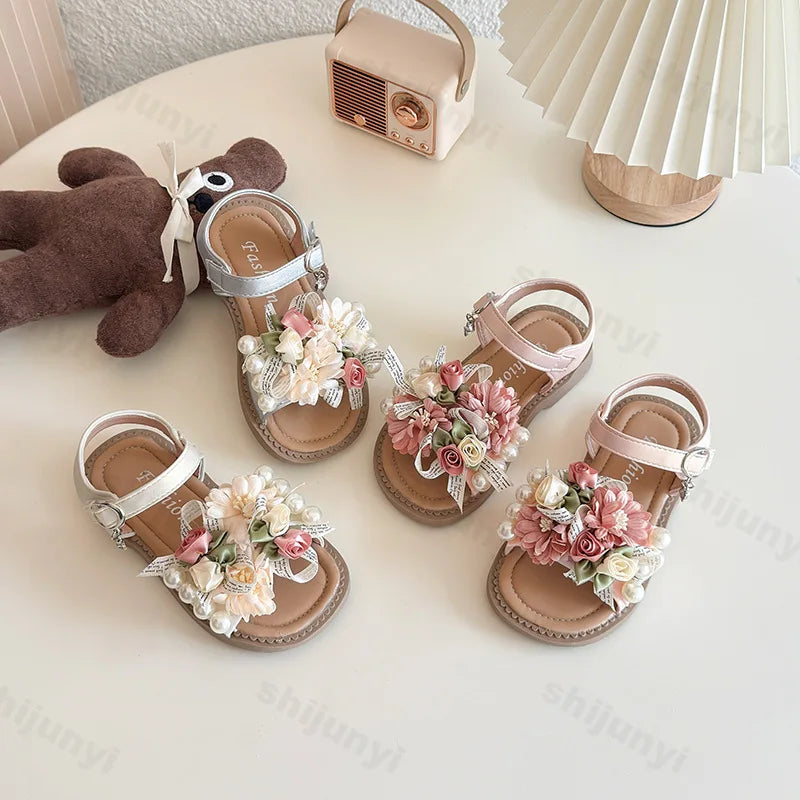 Girls' Sandals Princess Shoes Flower Design Elegant Temperament Sandals 2025 Summer New Baby Soft Bottom Breahable Beach Shoes