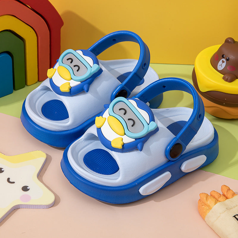 2026 New Superhero Boys’ Sandals, Non-Slip Soft Sole Student Beach Sandals, Thick Sole, Open-Toe Breathable Kids Sandals