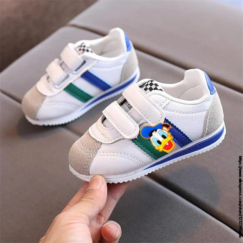 Kids Sport Shoes Mickey Minnie Shoes Girls Sneakers Tenis Infanti Breathable Antislip Children Duck Shoes Chaussure Enfant