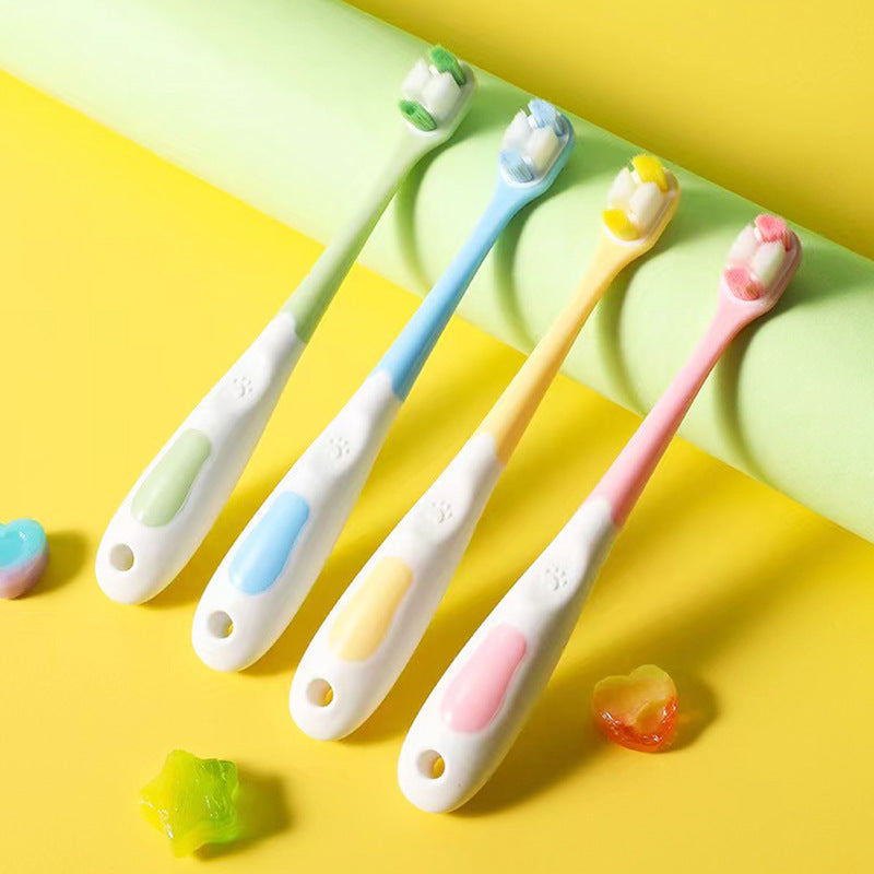 Manufacturer Wholesales Candy-Colored Toothbrushes and Toothpaste with Soft Bristles Suitable for Children Aged 2-12