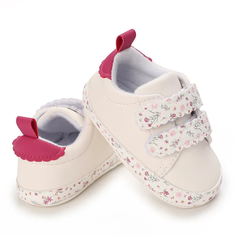 Spring and Autumn Women's Baby Casual Sports Shoes Soft Sole Anti slip Indoor and Outdoor Walking Shoes First Step Walking Shoes