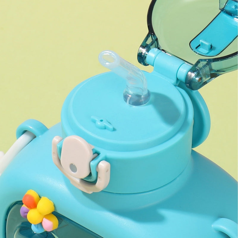 Magic Bear Cartoon Square Creative Kids Water Cup, Stylish Summer Outdoor Shatter-Resistant Large Capacity Single-Drink Plastic Bottle