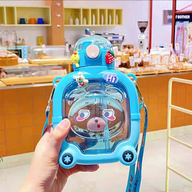 Magic Bear Cartoon Square Creative Kids Water Cup, Stylish Summer Outdoor Shatter-Resistant Large Capacity Single-Drink Plastic Bottle