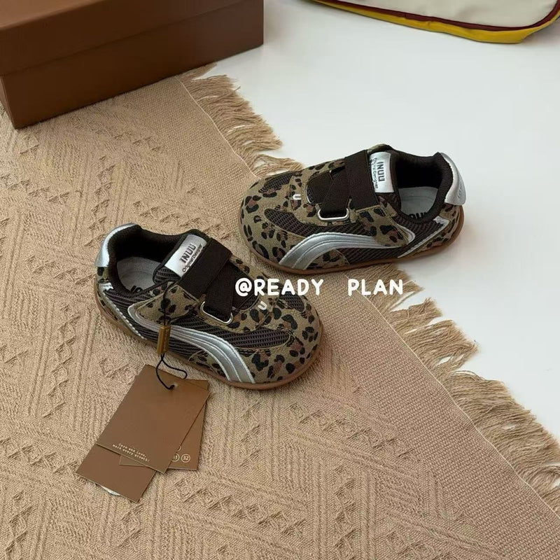 Children's Non-Slip Sports Shoes 2026 Spring New Style Girls' Color-Blocking Non-Slip Sneakers Boys' Breathable Versatile Forrest Gump Shoes