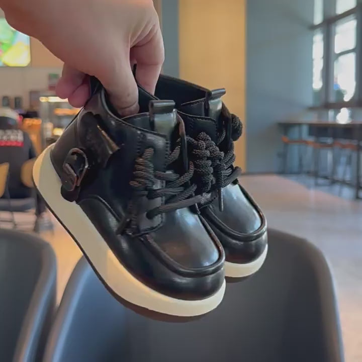 Kids Martin Boots 2026 Spring & Autumn New Style—Boys’ Short Boots, English Fashion, Girls’ Leather Boots, Soft Sole Baby Shoes